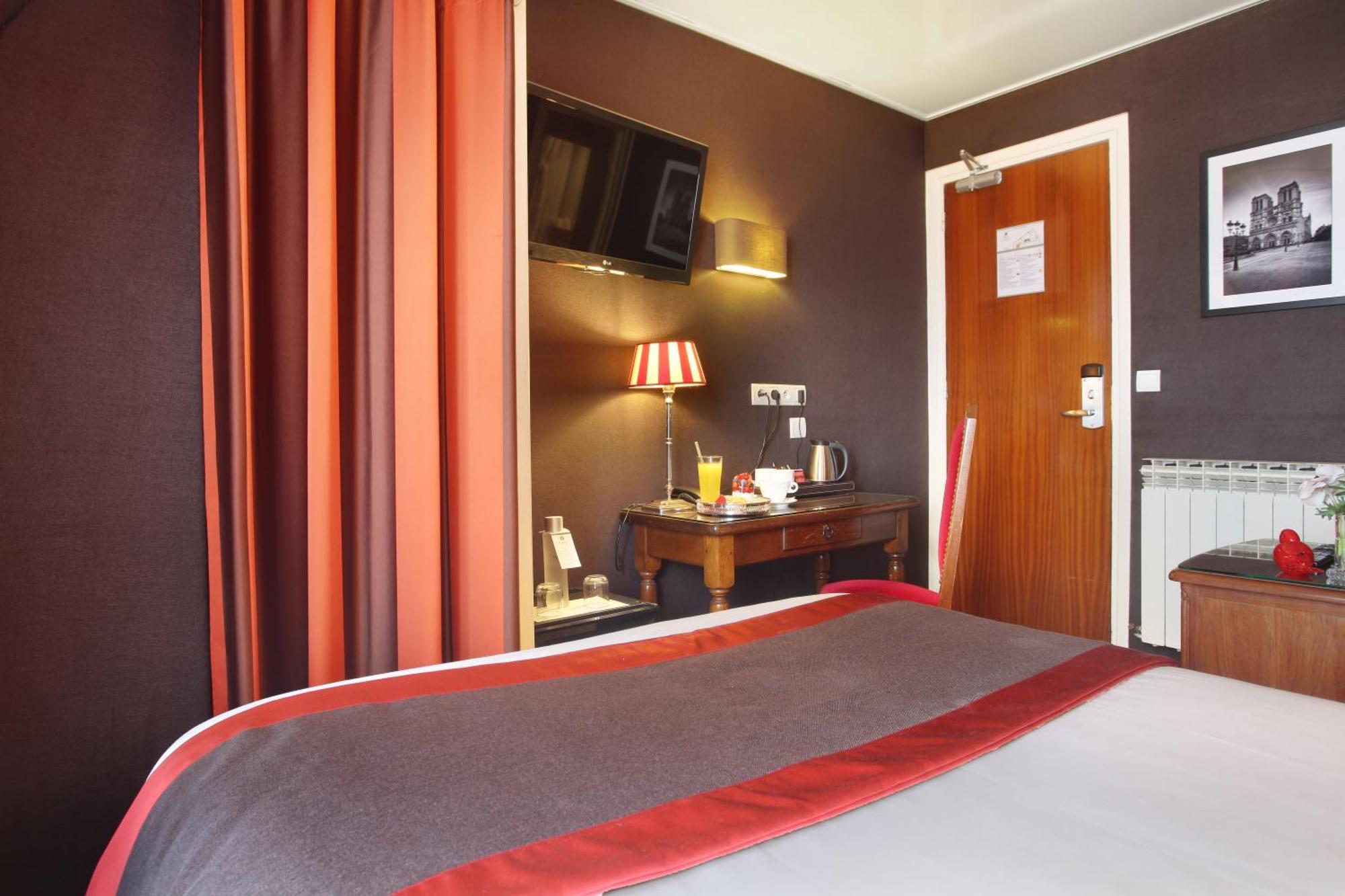 Hotel Trianon Rive Gauche Parigi Esterno foto