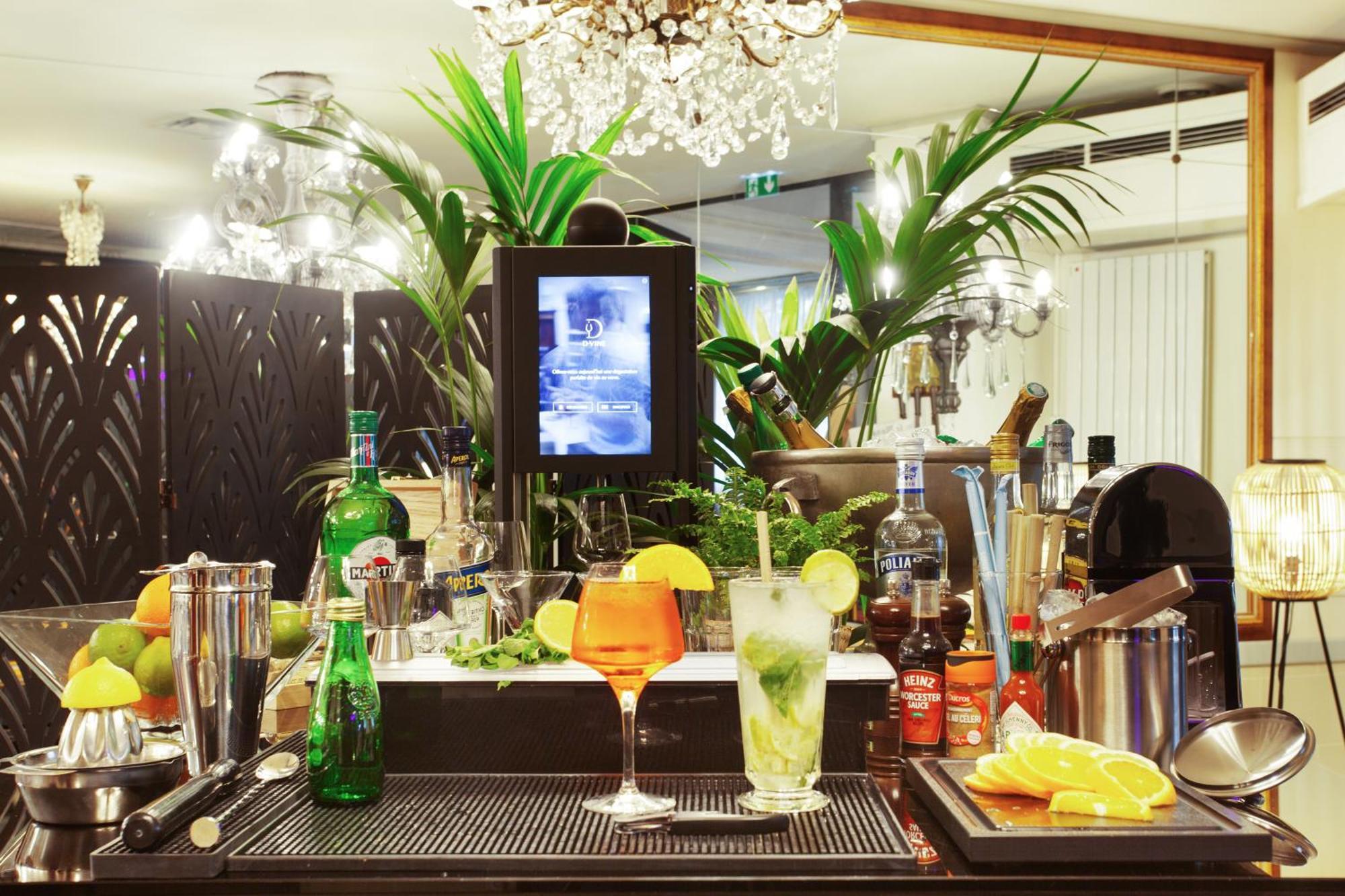 Hotel Trianon Rive Gauche Parigi Esterno foto